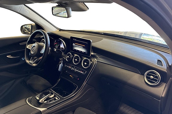 Mercedes-Benz GLC220 d 10 of 12