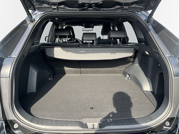 Toyota RAV4 Plug-in Hybrid 11 of 11