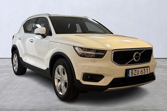 Volvo XC40 6 of 15