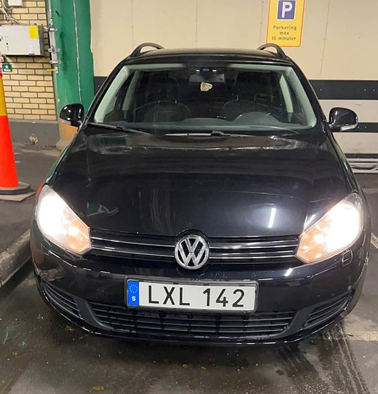 Volkswagen Golf VI 6 of 8