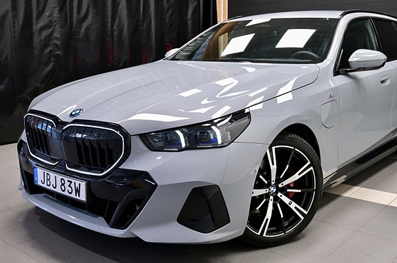 BMW 530e 4 of 30