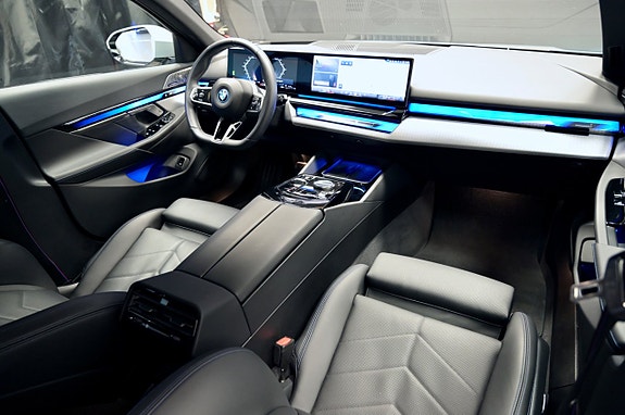 BMW 530e 14 of 30