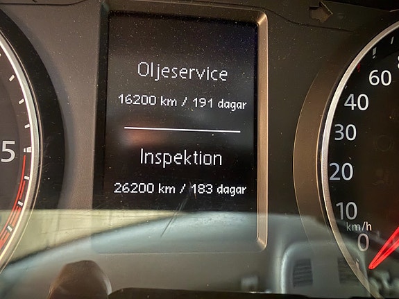 Volkswagen Caravelle 17 of 18