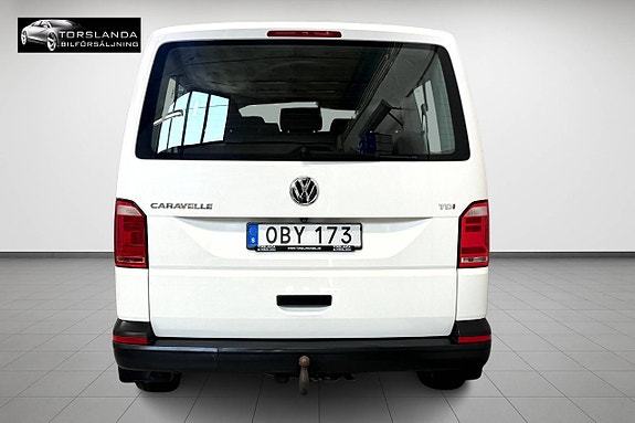 Volkswagen Caravelle 8 of 18
