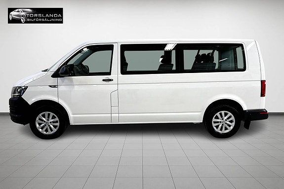 Volkswagen Caravelle 3 of 18