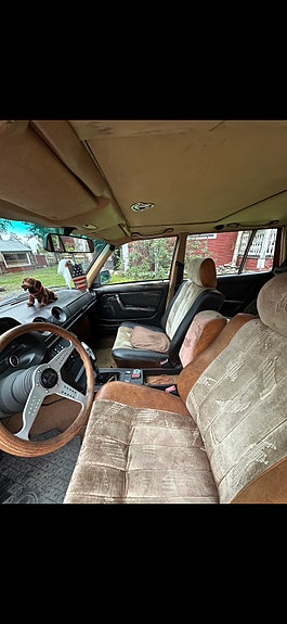 Mercedes-Benz 300 TD 11 of 11