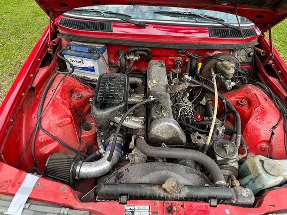 Mercedes-Benz 300 TD 4 of 7