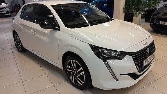 Peugeot 208 6 of 9