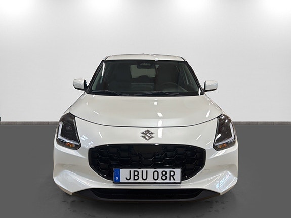 Suzuki Swift 2 of 18