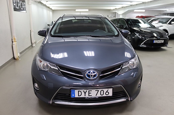 Toyota Auris 3 of 20