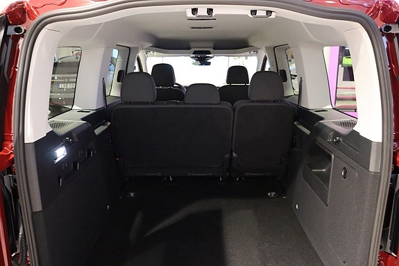 Volkswagen Caddy Maxi 5 of 9