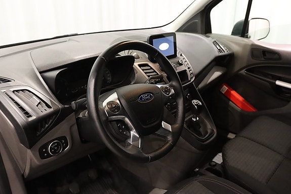 Ford Transit Connect 7 of 17