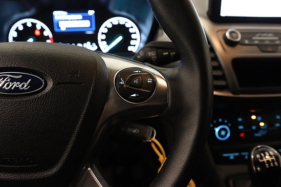 Ford Transit Connect 11 of 17