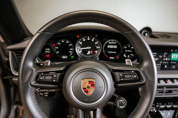 Porsche 911 Carrera S 23 of 30