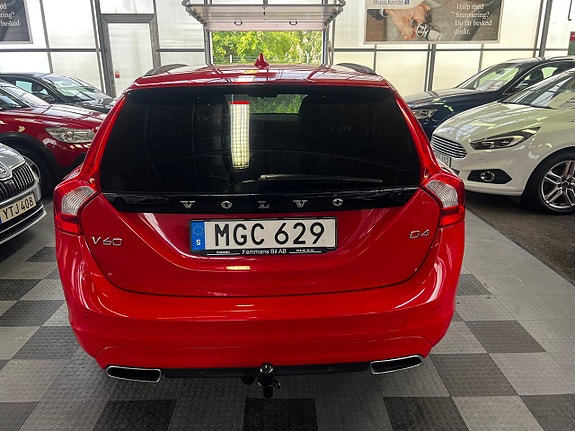 Volvo V60 6 of 14