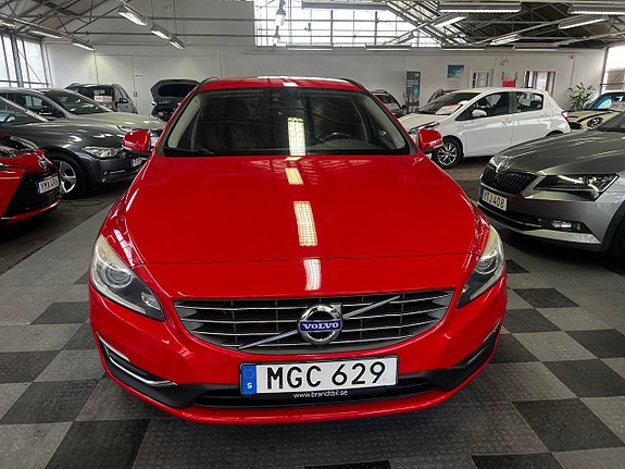 Volvo V60 5 of 14