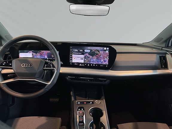 Audi Q4 e-tron 7 of 11