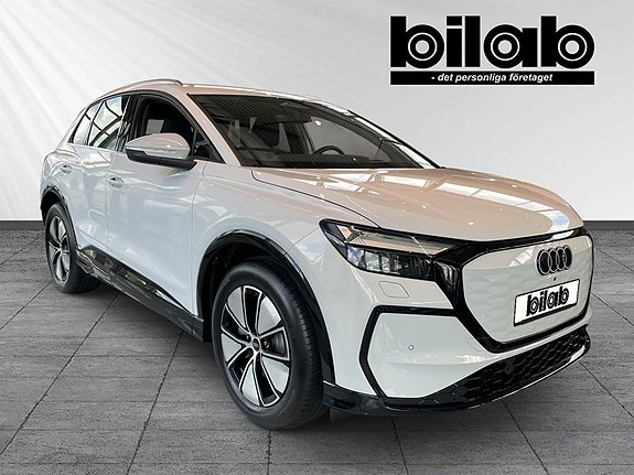 Audi Q4 e-tron 2 of 11