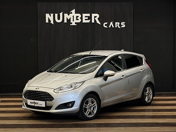 Ford Fiesta 2 of 23