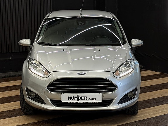 Ford Fiesta 5 of 23