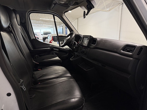 Renault Master 11 of 14