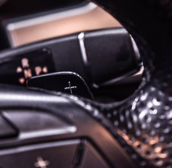 Mercedes-Benz E220 14 of 22