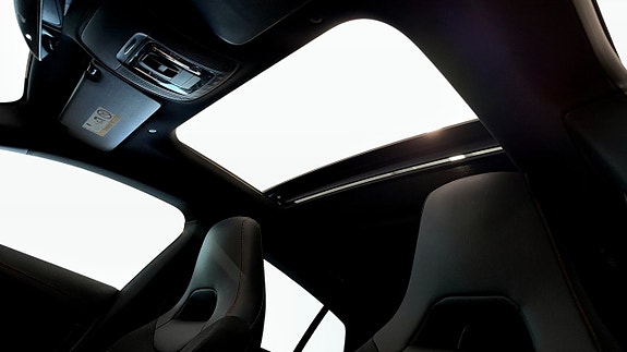 Mercedes-Benz CLA200 23 of 24