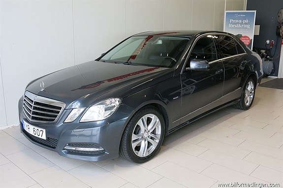 Mercedes-Benz E220 4 of 17