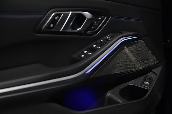 BMW M340i 13 of 14