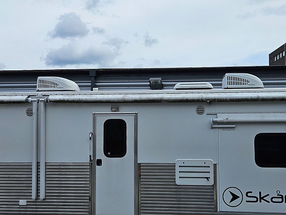 XGO Shadow Cargo 80360 Gooseneck 3 of 18