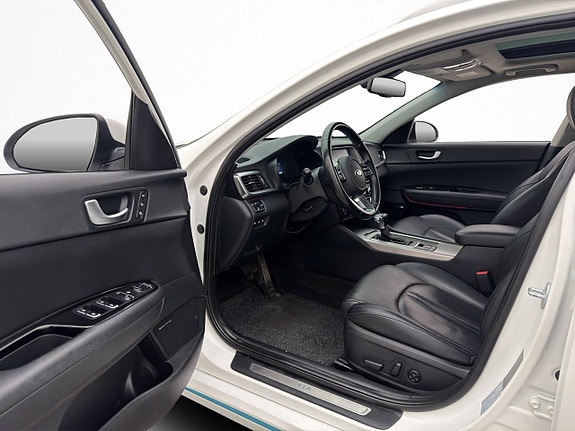 Kia Optima 9 of 30