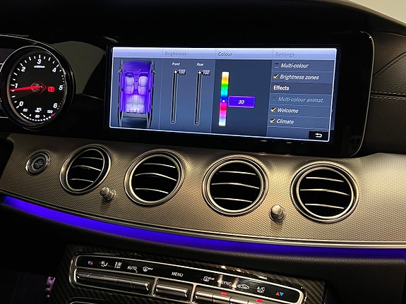 Mercedes-Benz E220 d 26 of 27