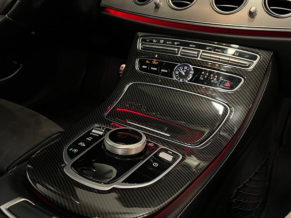 Mercedes-Benz E220 d 24 of 27