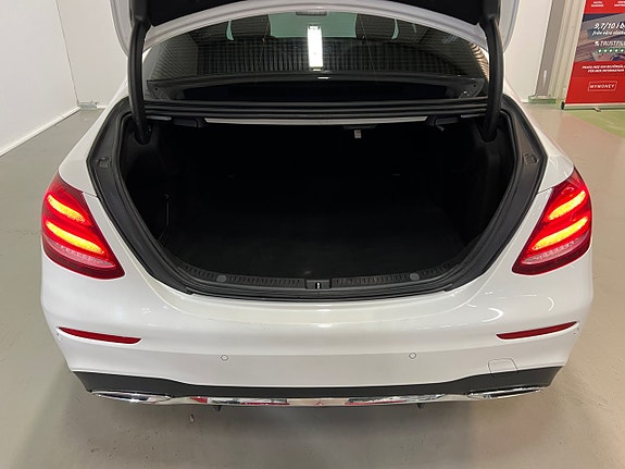 Mercedes-Benz E220 d 18 of 27