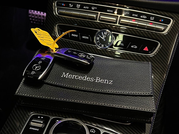 Mercedes-Benz E220 d 25 of 27