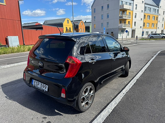 Kia Picanto 5 of 14