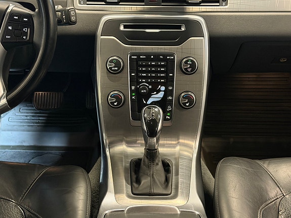 Volvo XC70 19 of 21