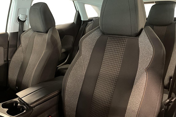 Peugeot 3008 28 of 29