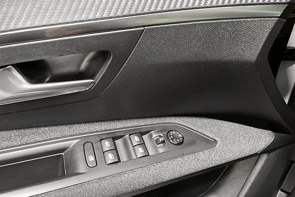 Peugeot 3008 26 of 29