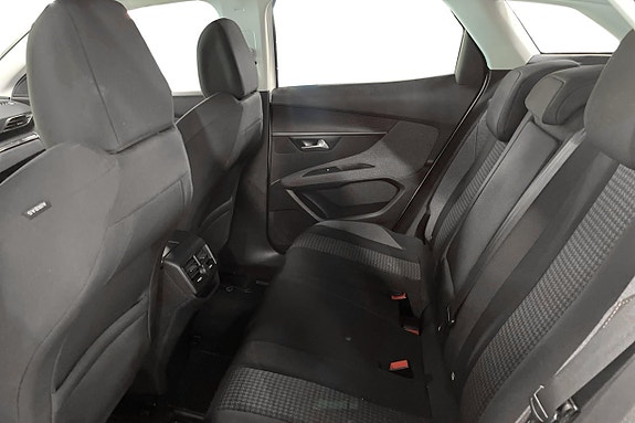 Peugeot 3008 16 of 29