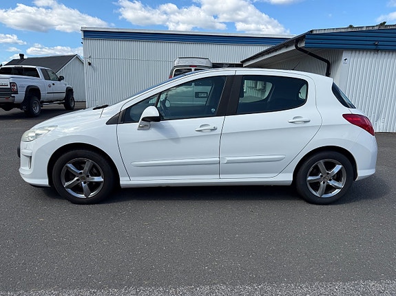 Peugeot 308 3 of 15