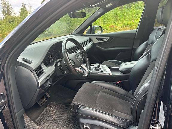 Audi Q7 5 of 10