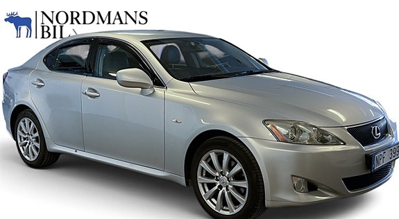 Lexus IS220d 6 of 12
