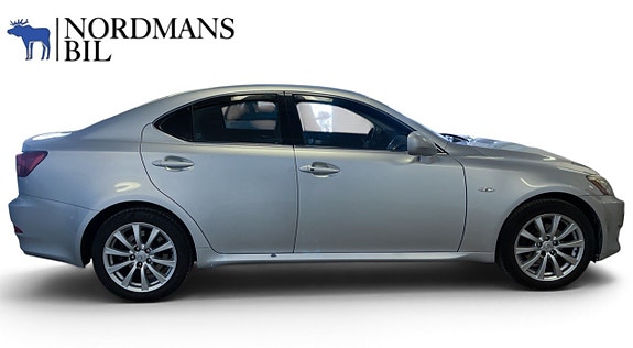 Lexus IS220d 5 of 12