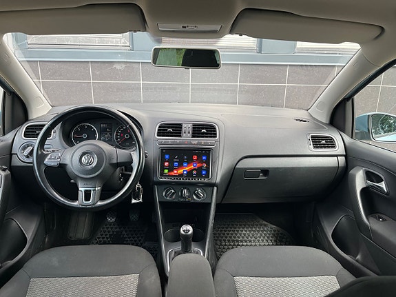 Volkswagen Polo 11 of 23