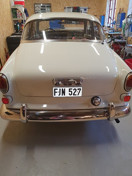 Volvo Amazon 4 of 8