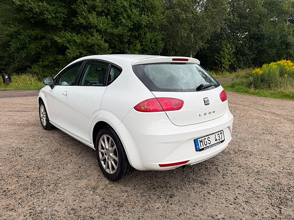 Seat Leon 4 of 6