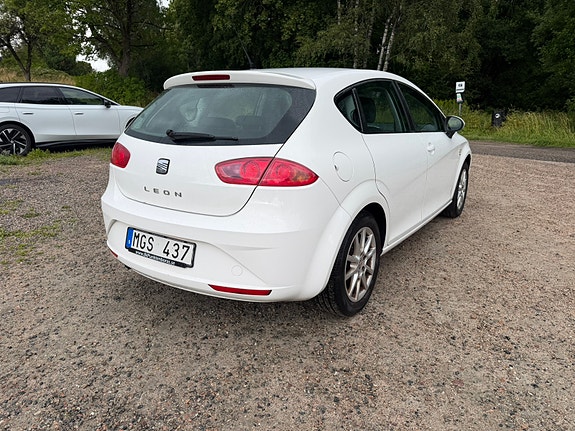 Seat Leon 3 of 6