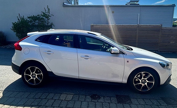 Volvo V40 2016