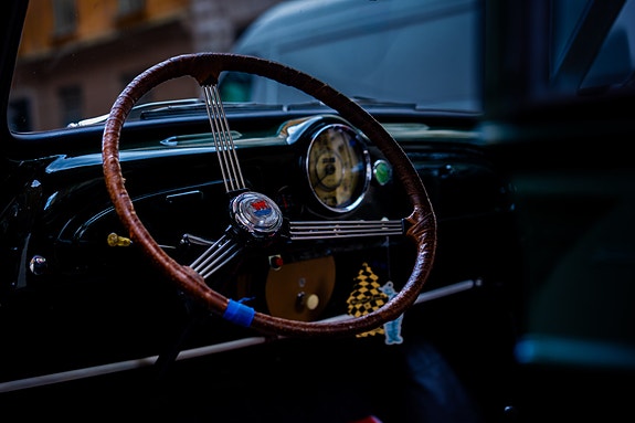 Morris Minor 2 of 9